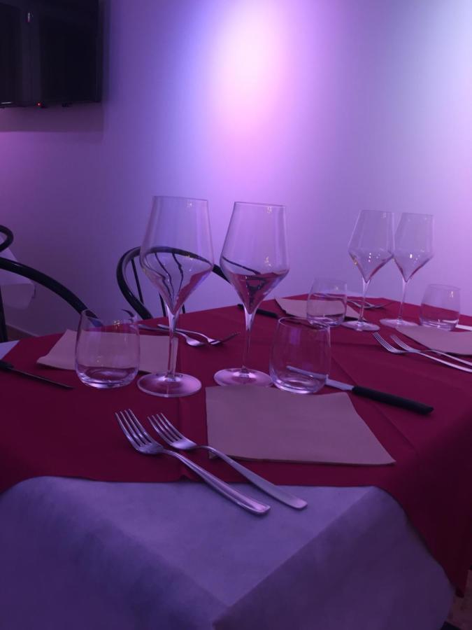 Cesate Hotel Del Ponte מראה חיצוני תמונה